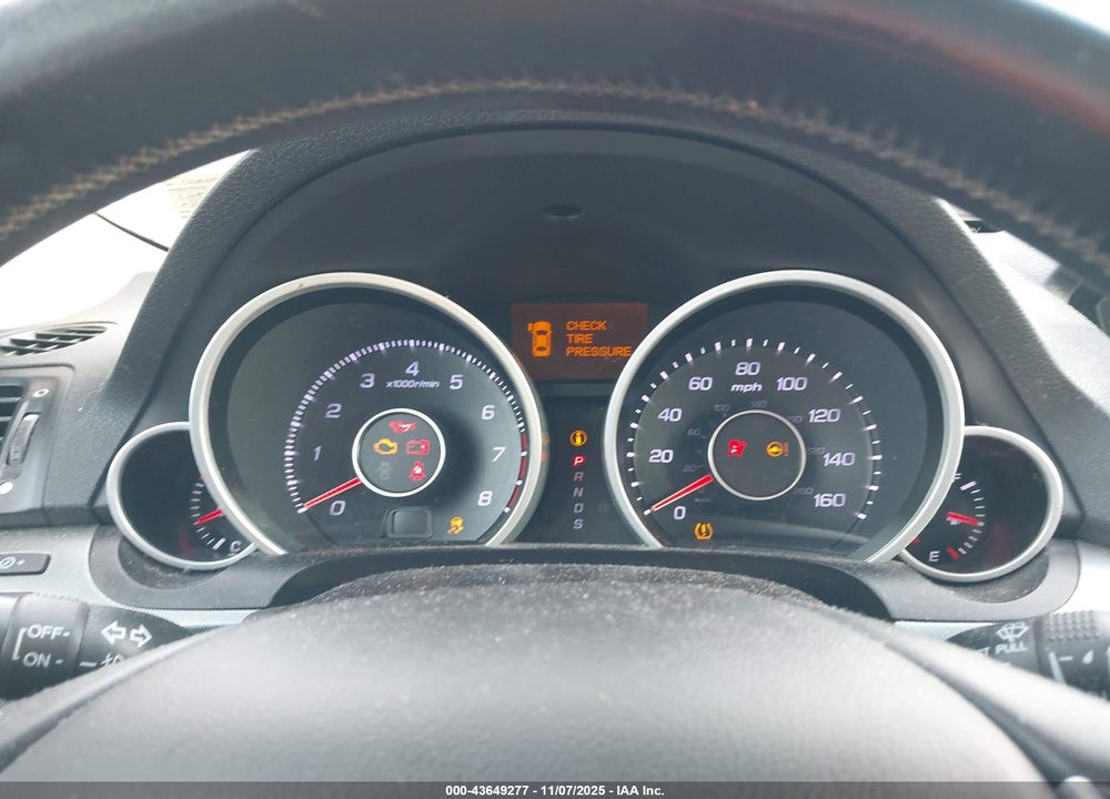 2011 ACURA TL 3.7 VIN: 19UUA9F20BA000722