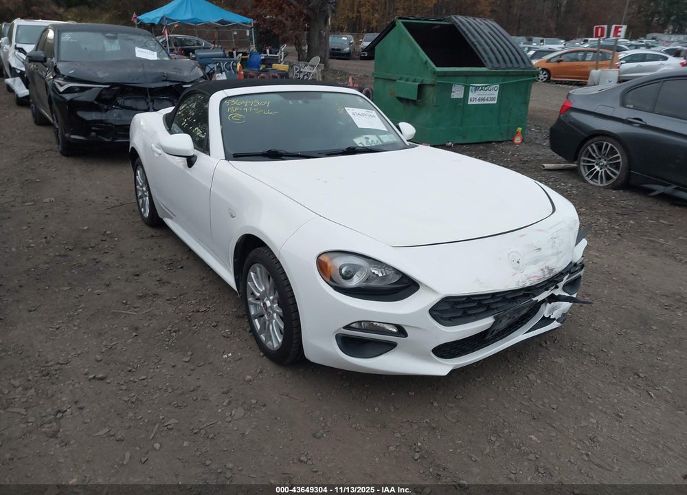 2018 FIAT 124 SPIDER CLASSICA VIN: JC1NFAEK7J0137570