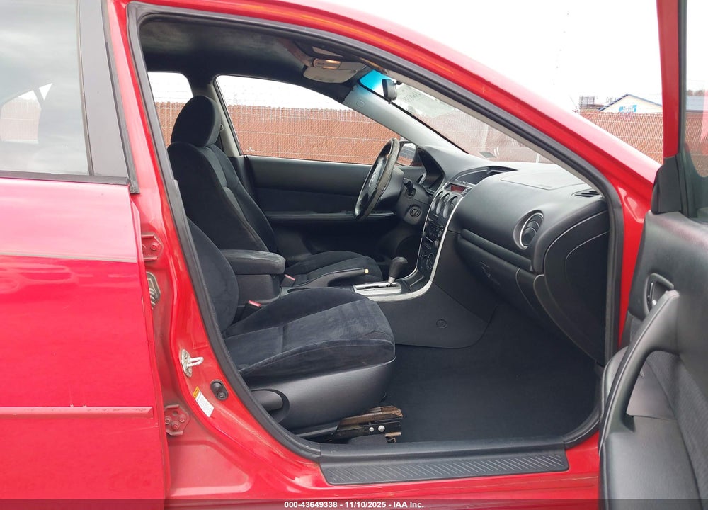 2008 MAZDA 6 I SPORT VE VIN: 1YVHP84C285M24225