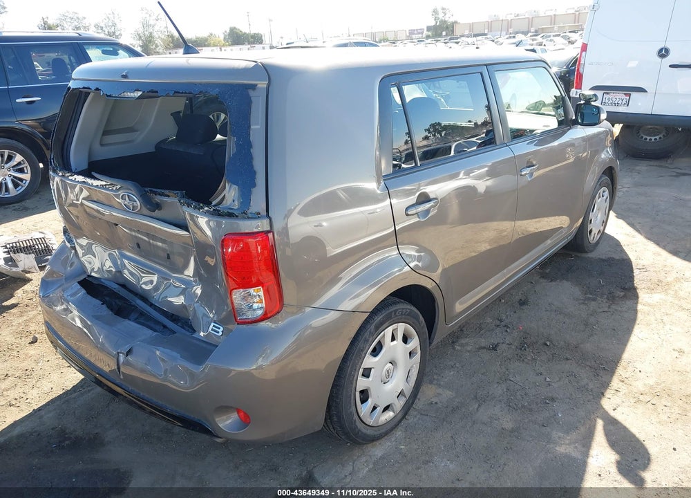 2014 SCION XB VIN: JTLZE4FE1EJ062046