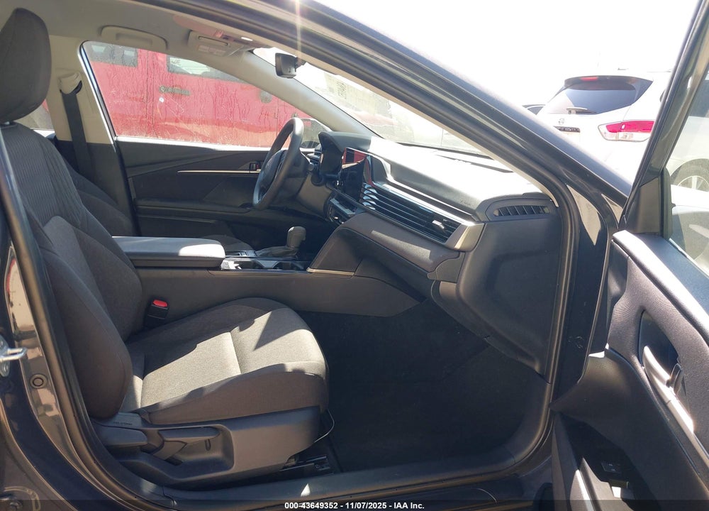 2025 TOYOTA CAMRY VIN: 4T1DAACK6SU547248