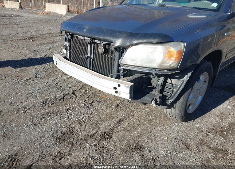2005 TOYOTA HIGHLANDER LIMITED VIN: JTEEP21A150088418