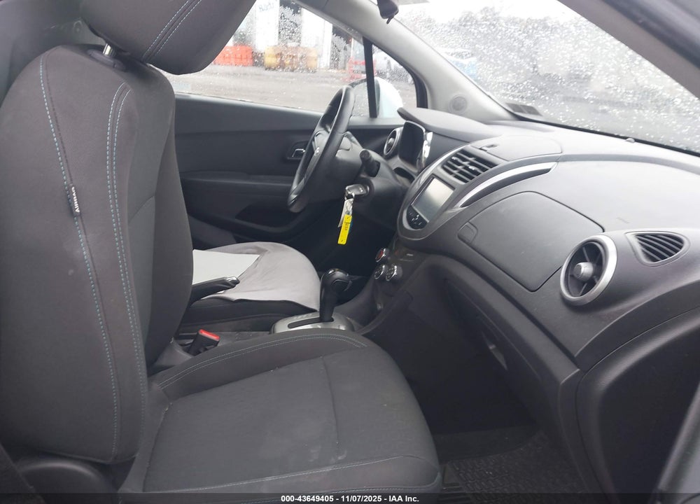 2015 CHEVROLET TRAX 1LS VIN: KL7CJKSB4FB128501