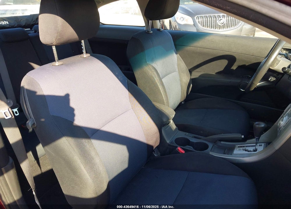2007 SCION TC VIN: JTKDE177970198804