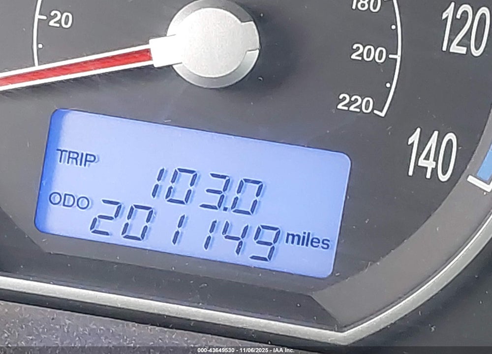 2009 HYUNDAI SANTA FE GLS VIN: 5NMSG73D49H238555