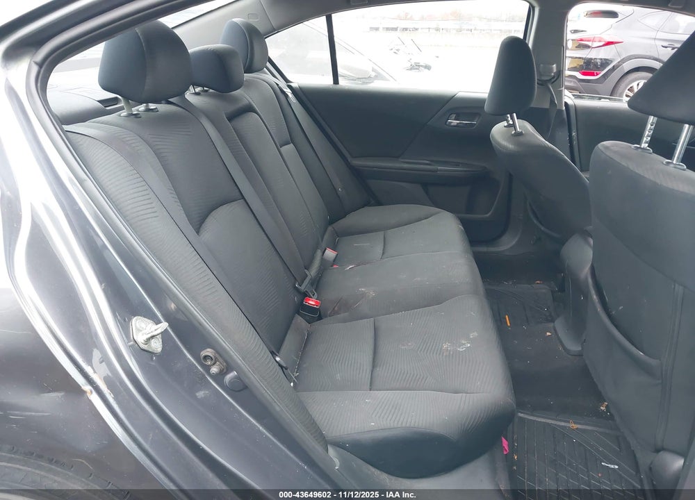 2017 HONDA ACCORD LX VIN: 1HGCR2F37HA184084