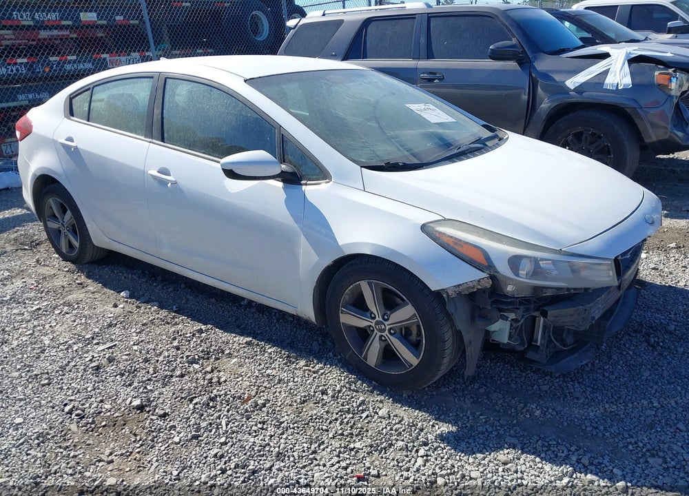2018 KIA FORTE LX VIN: 3KPFL4A78JE172113