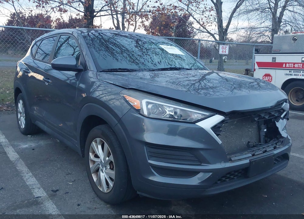 2019 HYUNDAI TUCSON SE VIN: KM8J2CA47KU039631