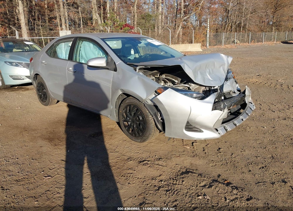 2019 TOYOTA COROLLA LE VIN: 2T1BURHE3KC241660