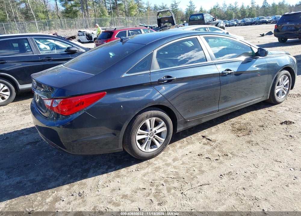 2013 HYUNDAI SONATA GLS VIN: 5NPEB4AC7DH769796