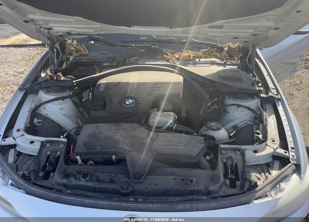 2014 BMW 3 SERIES VIN: WBA3C3G55ENS71098