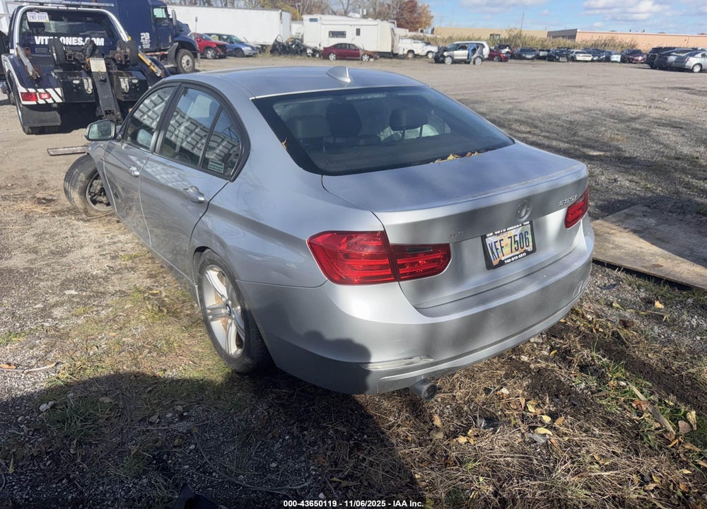 2014 BMW 3 SERIES VIN: WBA3C3G55ENS71098
