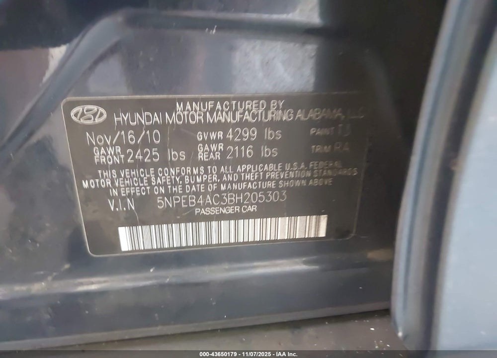 2011 HYUNDAI SONATA VIN: 5NPEB4AC3BH205303