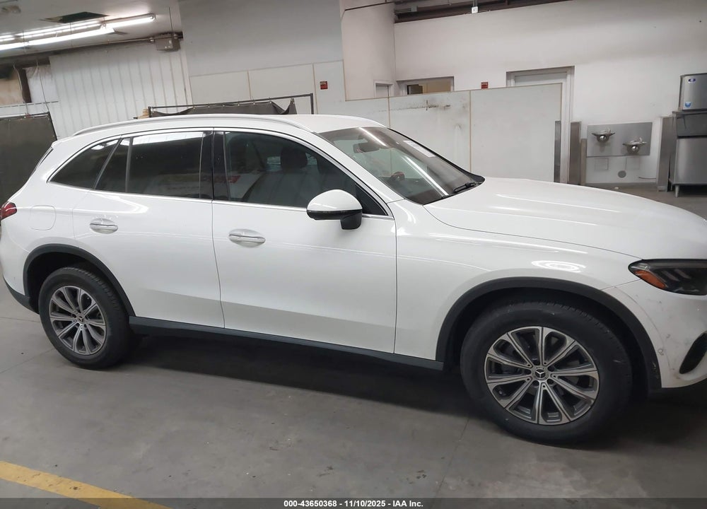 2024 MERCEDES-BENZ GLC 300 SUV VIN: W1NKM4GB0RF124106