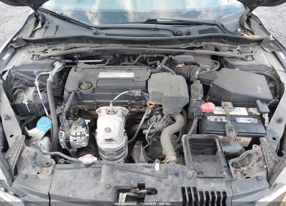 2013 HONDA ACCORD EX VIN: 1HGCR2F70DA083157