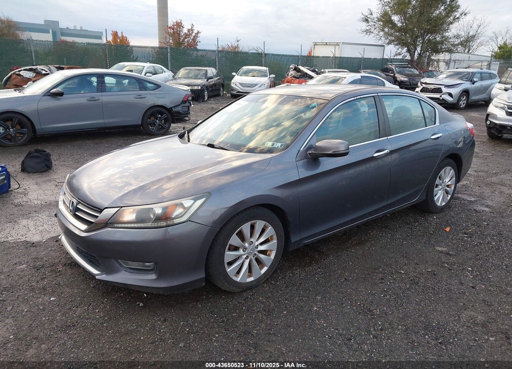 2013 HONDA ACCORD EX VIN: 1HGCR2F70DA083157