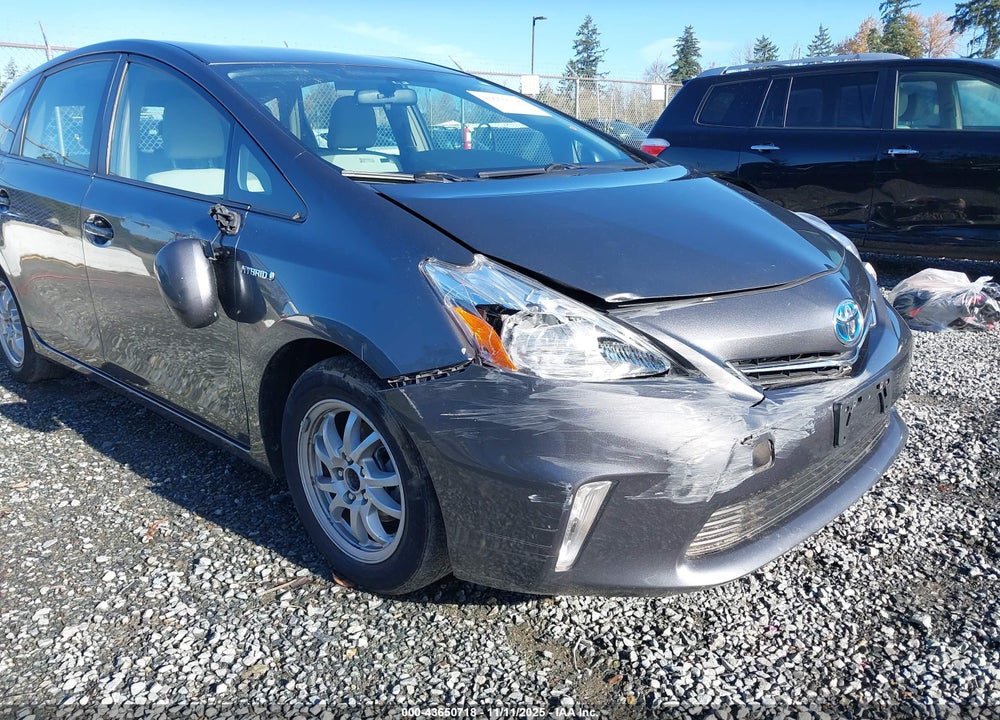 2013 TOYOTA PRIUS V TWO VIN: JTDZN3EU3D3232926