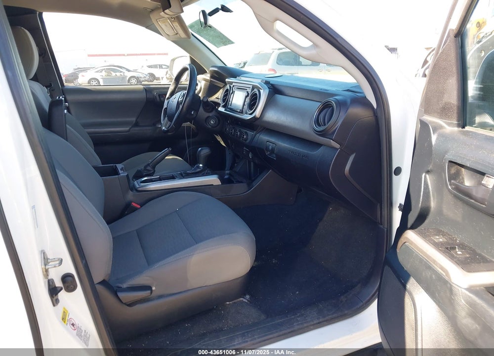 2016 TOYOTA TACOMA SR5 V6 VIN: 5TFSZ5AN1GX019759