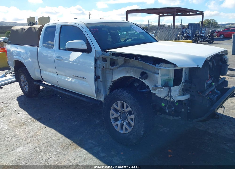 2016 TOYOTA TACOMA SR5 V6 VIN: 5TFSZ5AN1GX019759