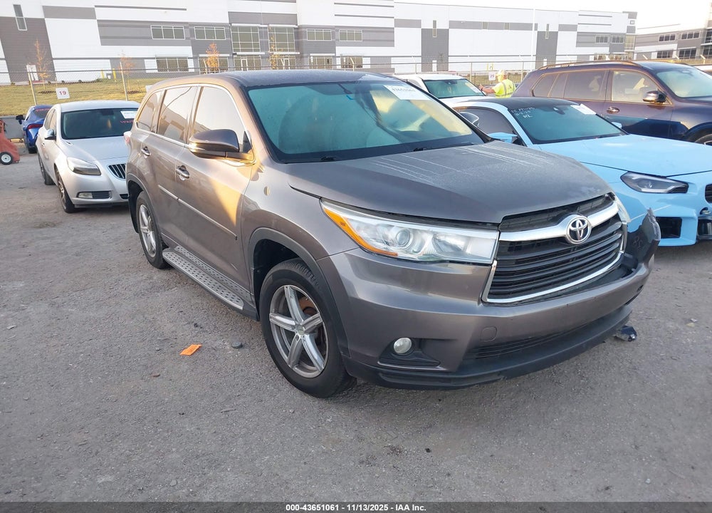 2016 TOYOTA HIGHLANDER LE PLUS V6 VIN: 5TDZKRFH6GS165240
