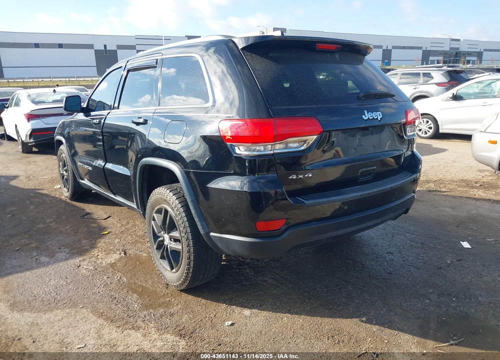2017 JEEP GRAND CHEROKEE LAREDO 4X4 VIN: 1C4RJFAGXHC710696