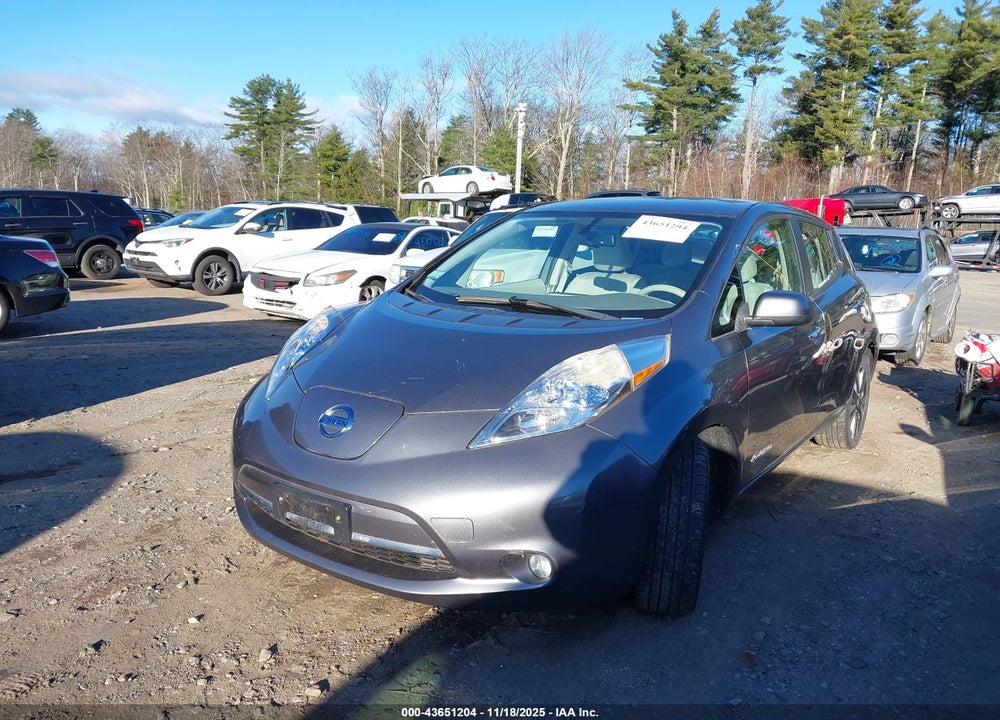 2015 NISSAN LEAF SV VIN: 1N4AZ0CP2FC313731