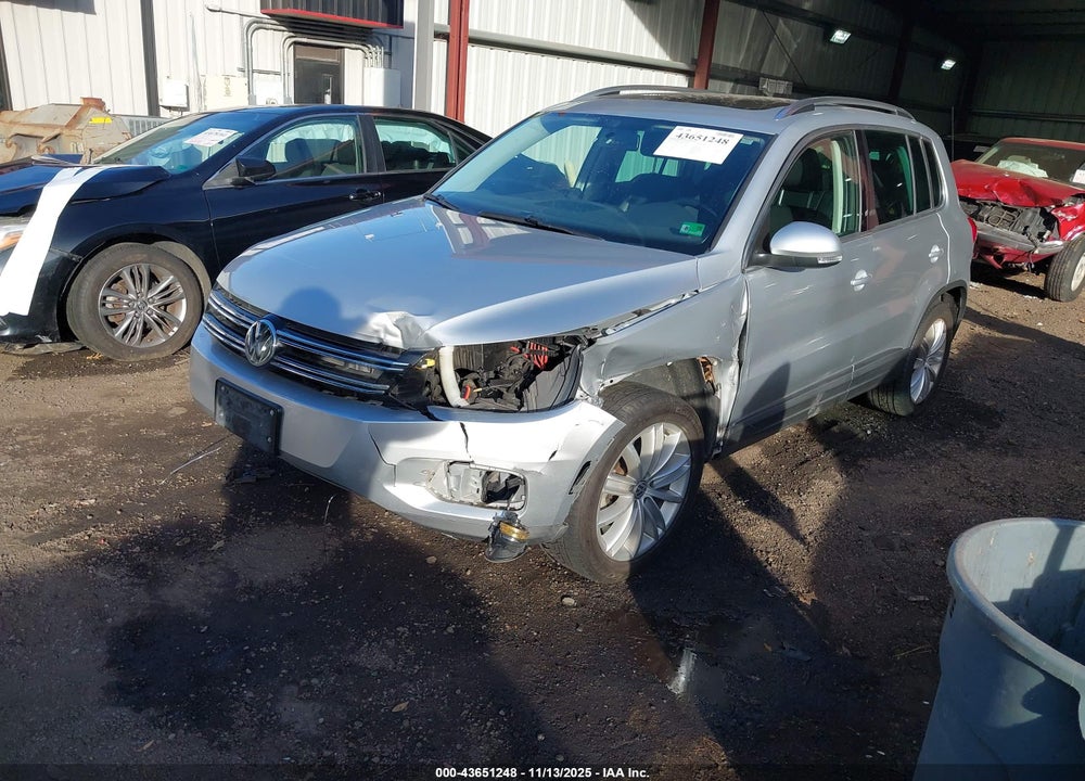 2015 VOLKSWAGEN TIGUAN SE VIN: WVGAV7AX1FW563554