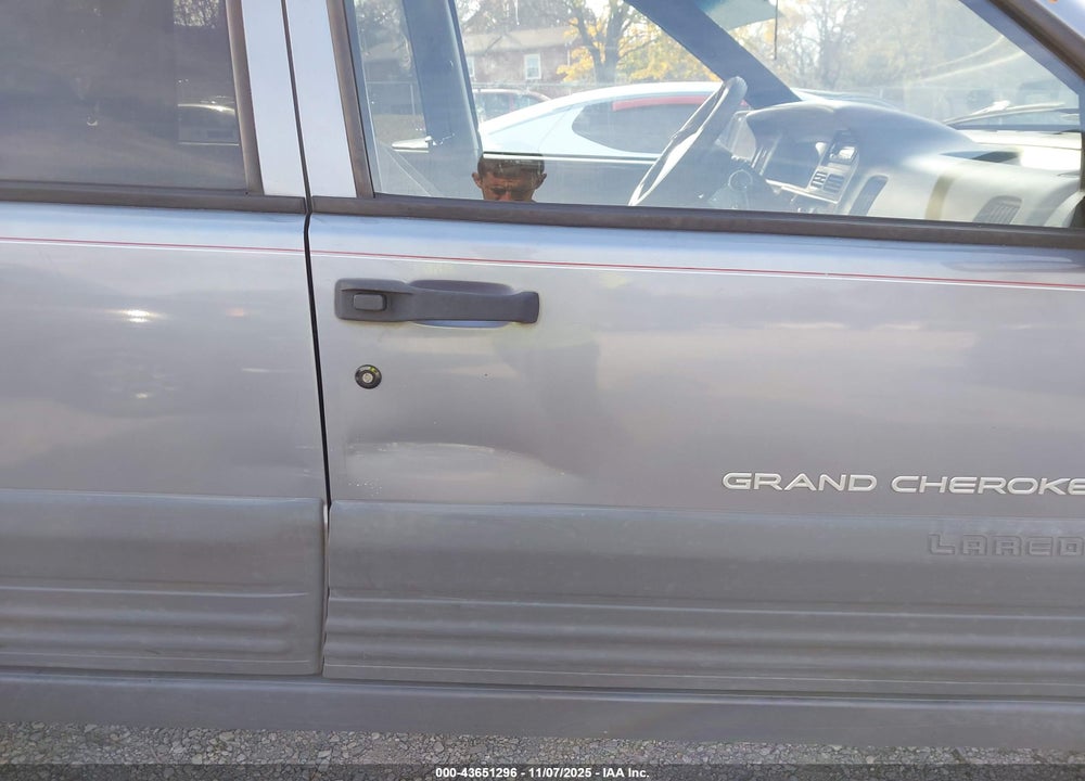 1996 JEEP GRAND CHEROKEE LAREDO VIN: 1J4EZ58S1TC138853