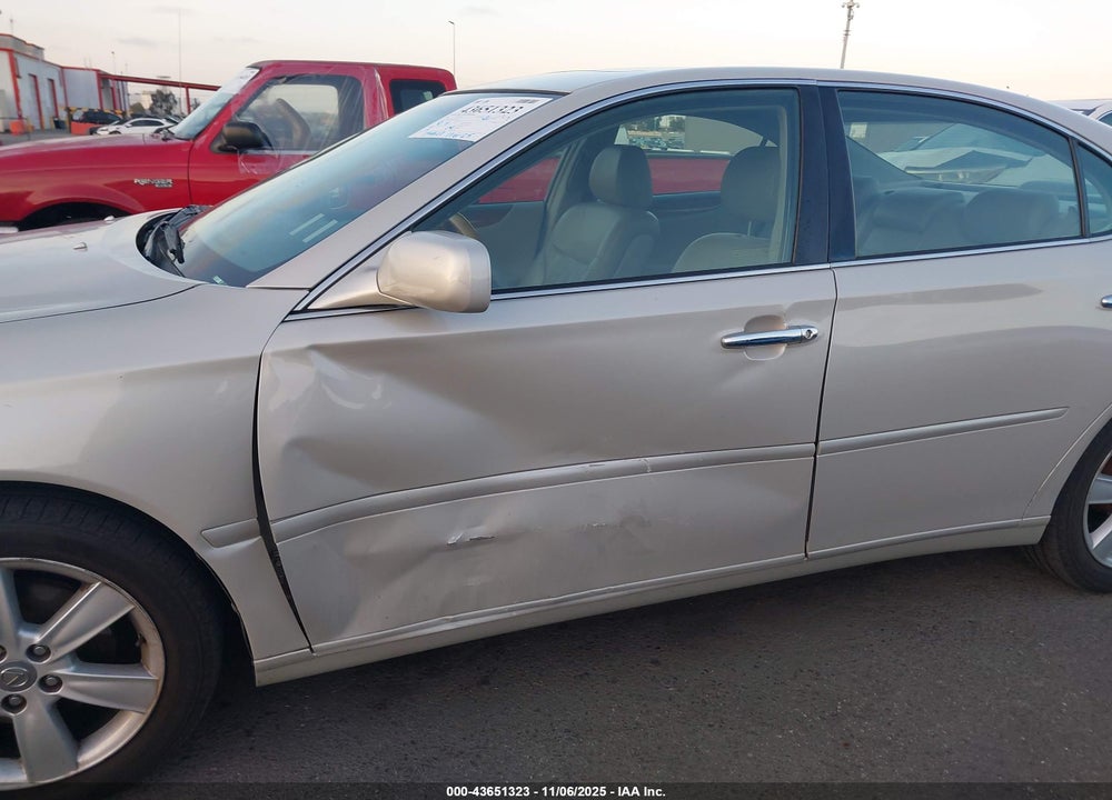 2005 LEXUS ES 330 VIN: JTHBA30G655091112