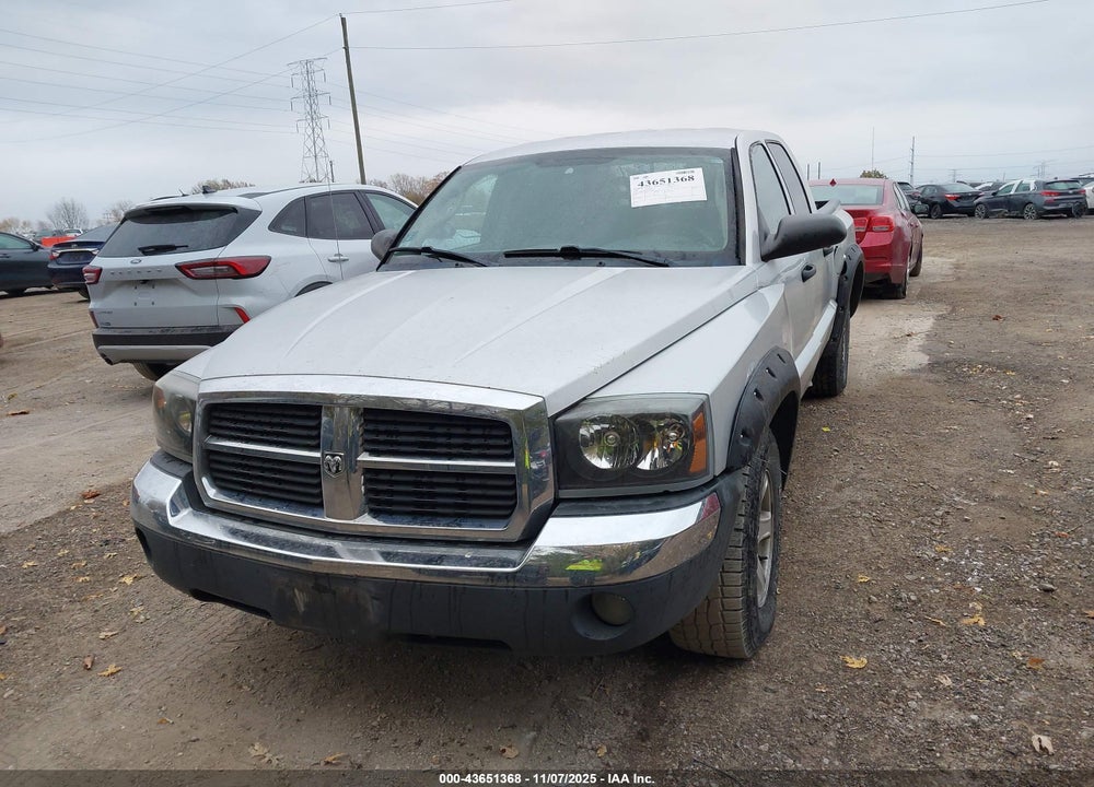 2005 DODGE DAKOTA SLT VIN: 1D7HW48K55S277646