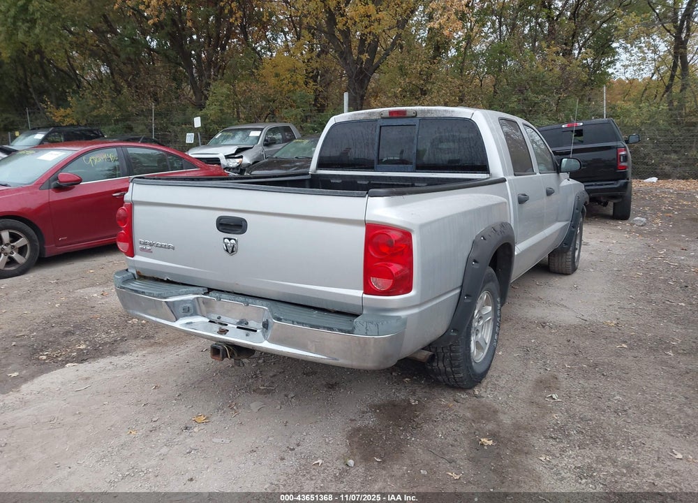 2005 DODGE DAKOTA SLT VIN: 1D7HW48K55S277646