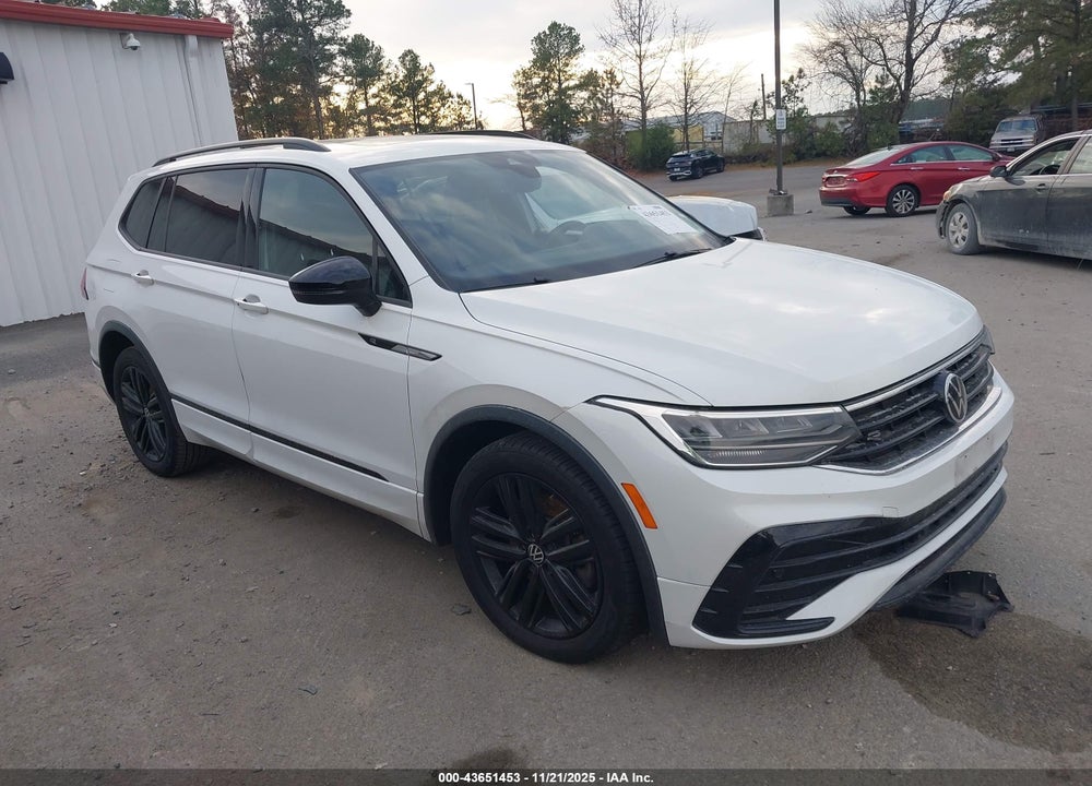 2022 VOLKSWAGEN TIGUAN 2.0T SE R-LINE BLACK VIN: 3VVCB7AX8NM115883