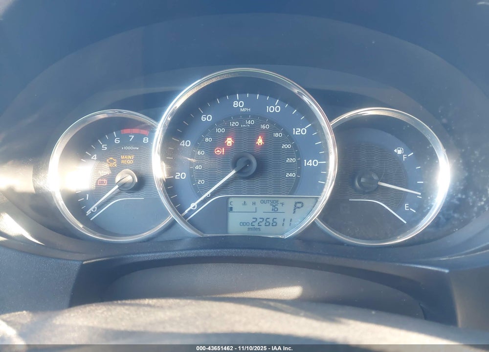 2014 TOYOTA COROLLA LE VIN: 5YFBURHE9EP061863