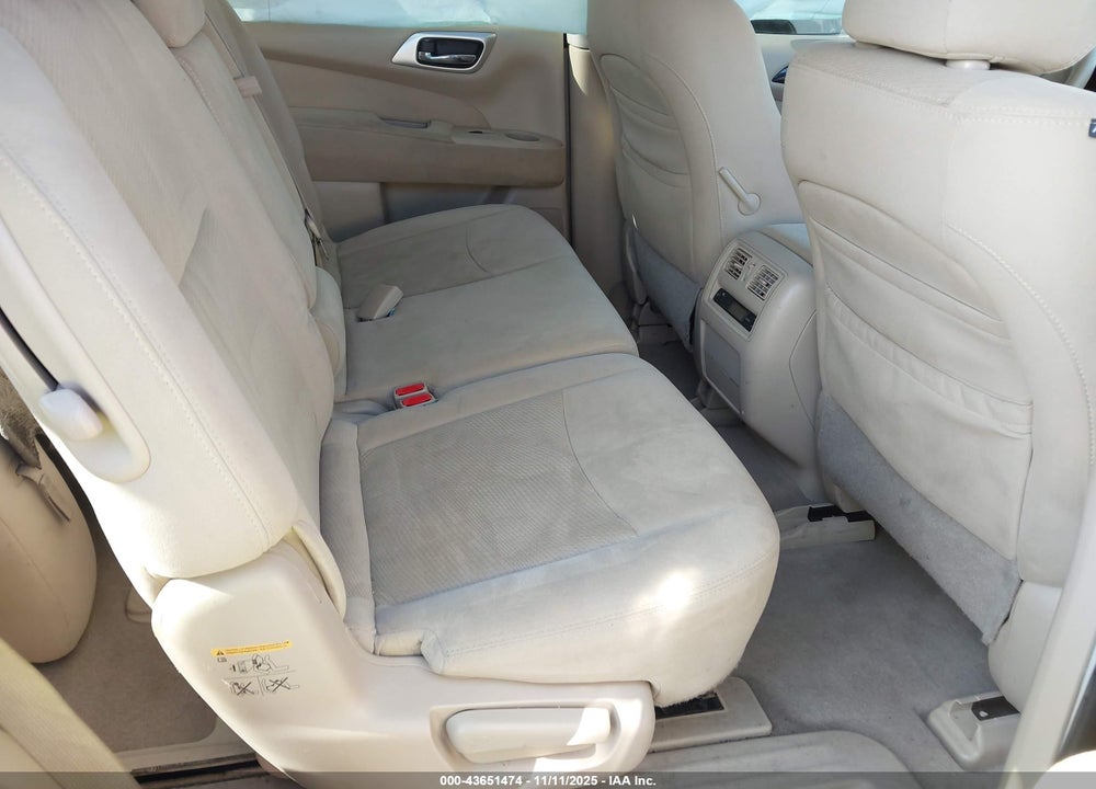 2013 NISSAN PATHFINDER SV VIN: 5N1AR2MM7DC622288