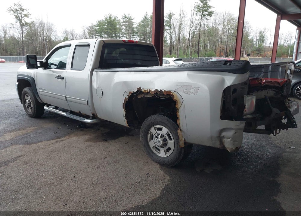 2011 CHEVROLET SILVERADO 2500HD LT VIN: 1GC2KXCG6BZ356536