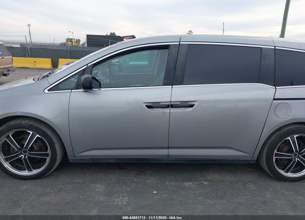 2013 HONDA ODYSSEY LX VIN: 5FNRL5H22DB058782