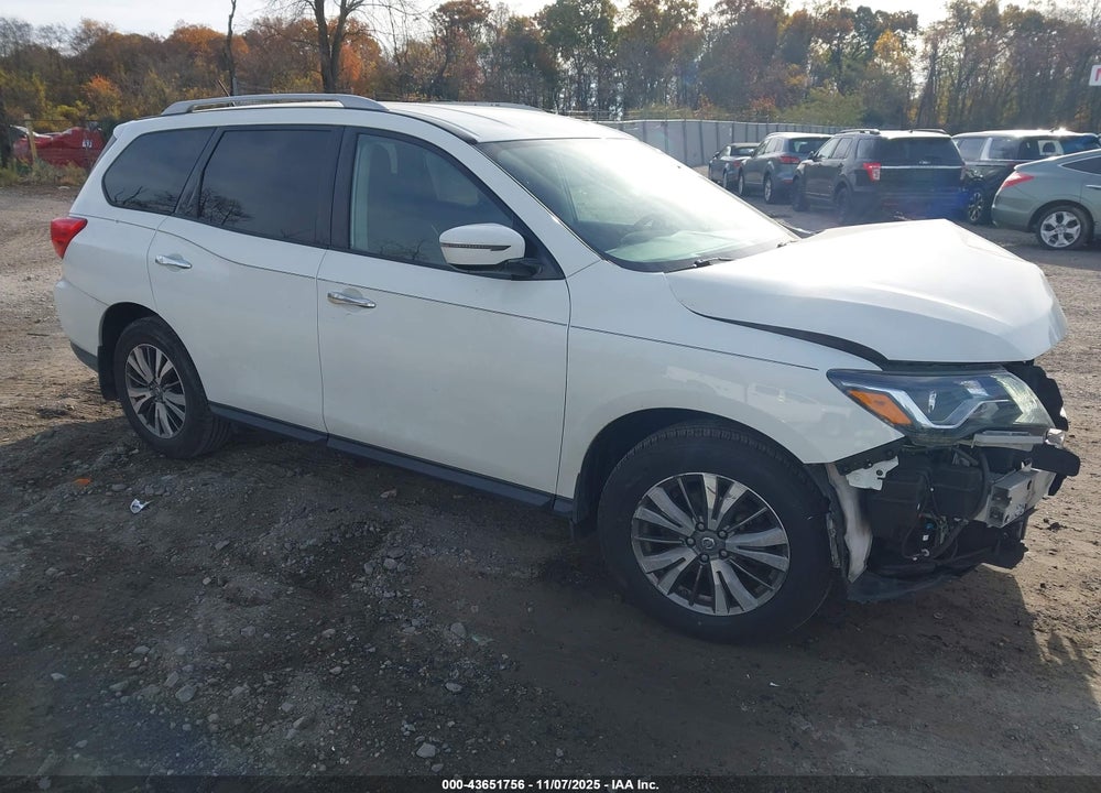 2018 NISSAN PATHFINDER S VIN: 5N1DR2MM4JC657878