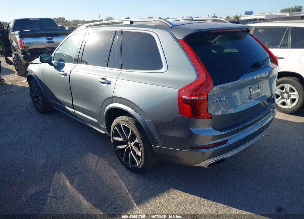 2016 VOLVO XC90 T6 MOMENTUM VIN: YV4A22PKXG1021392