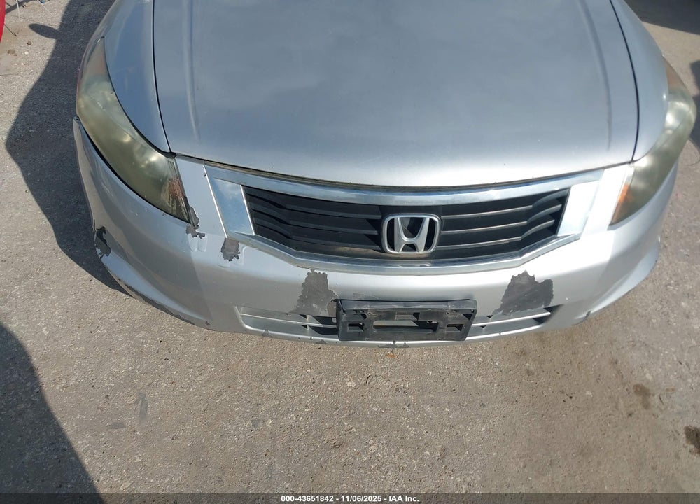 2010 HONDA ACCORD 2.4 LX-P VIN: 1HGCP2F45AA044748