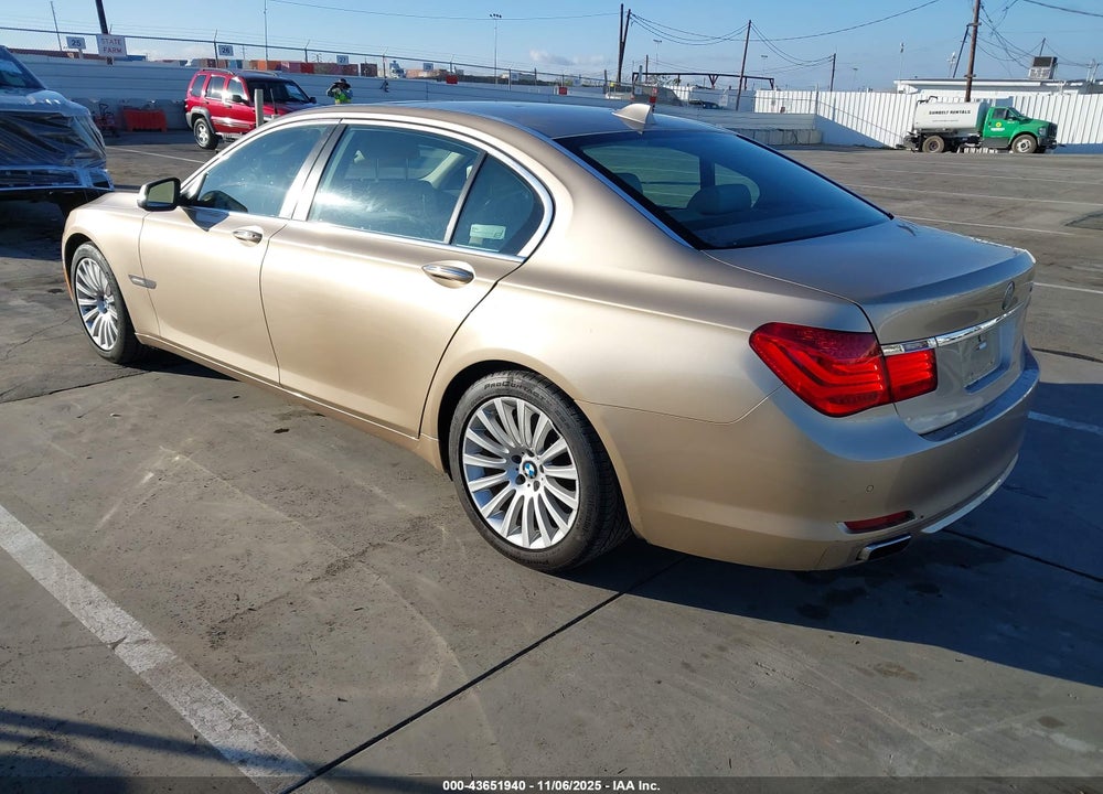 2009 BMW 750LI VIN: WBAKB83569CY61491