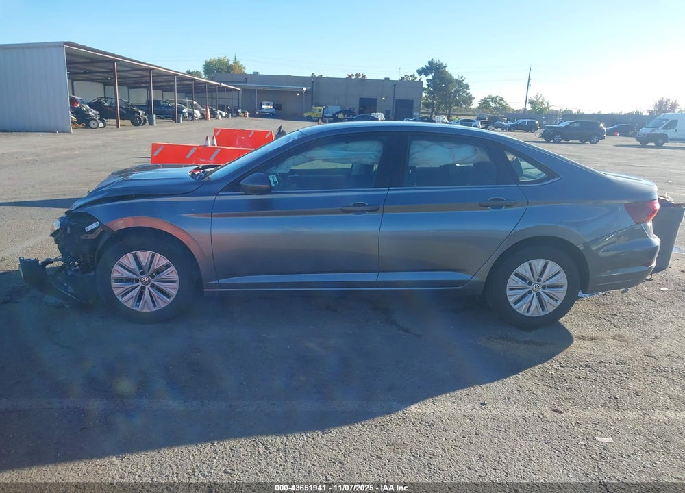2019 VOLKSWAGEN JETTA 1.4T R-LINE/1.4T S/1.4T SE VIN: 3VWC57BU4KM105547