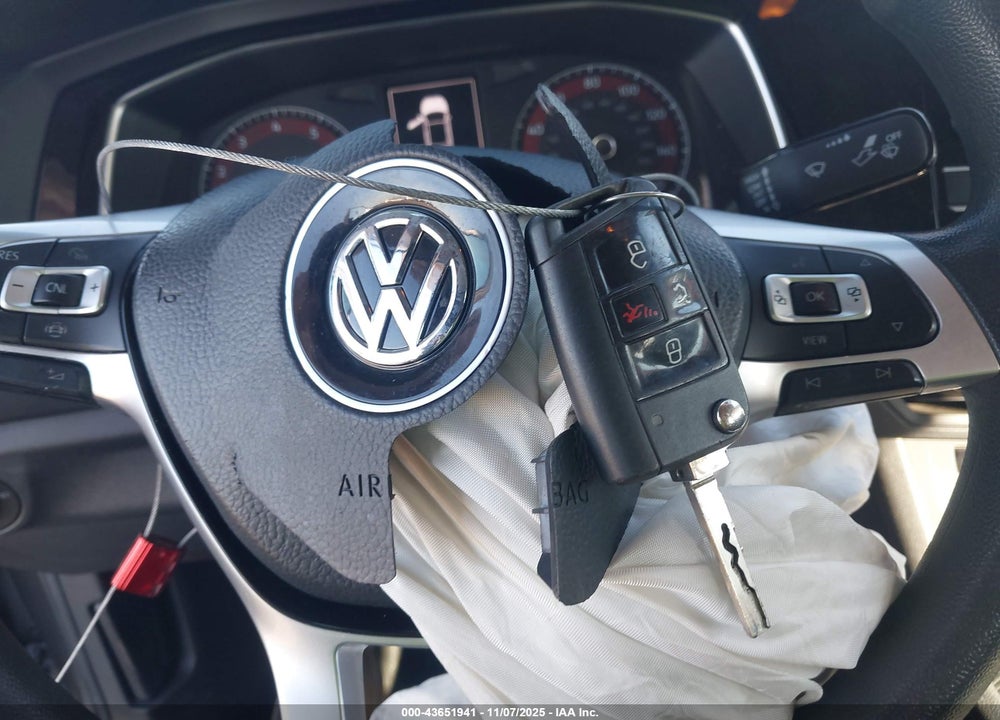 2019 VOLKSWAGEN JETTA 1.4T R-LINE/1.4T S/1.4T SE VIN: 3VWC57BU4KM105547
