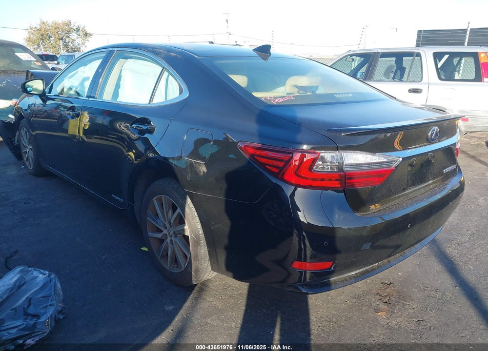 2016 LEXUS ES 300H VIN: JTHBW1GG2G2102770