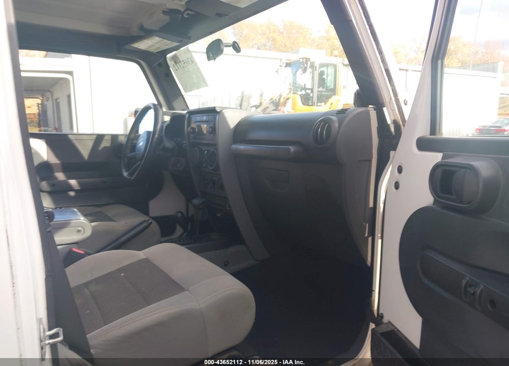2009 JEEP WRANGLER UNLIMITED X VIN: 1J4GA39169L739372