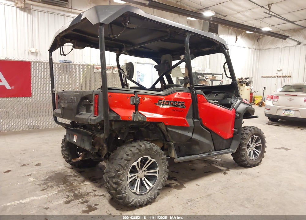 2016 HONDA SXS1000 M5 VIN: 1HFVE0425G4001186