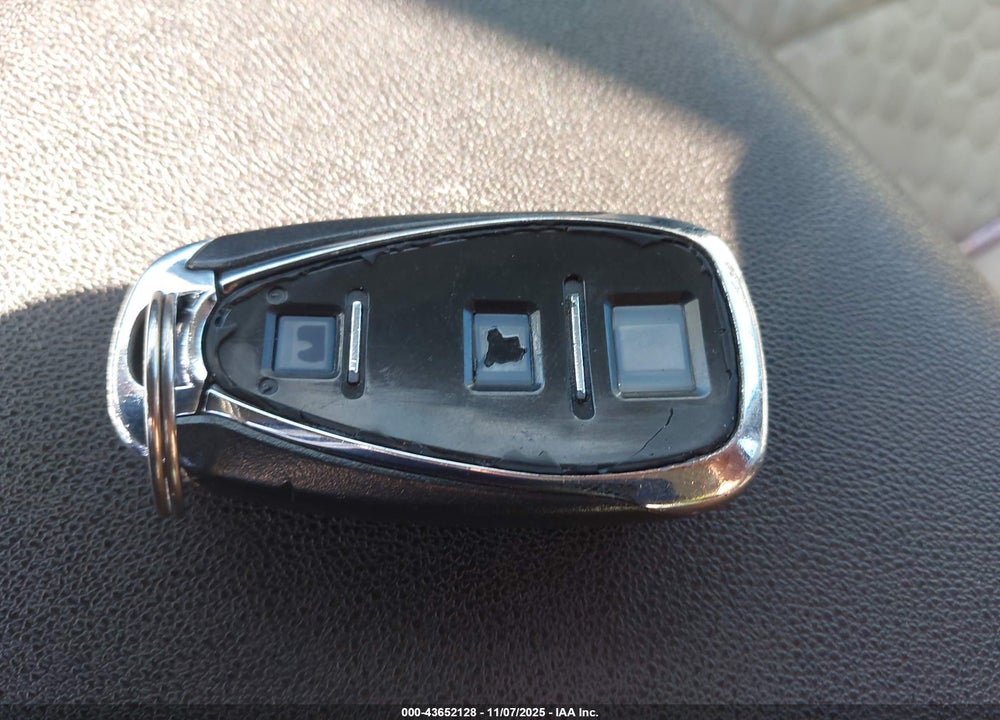 2018 CHEVROLET EQUINOX LS VIN: 2GNAXHEVXJ6195902
