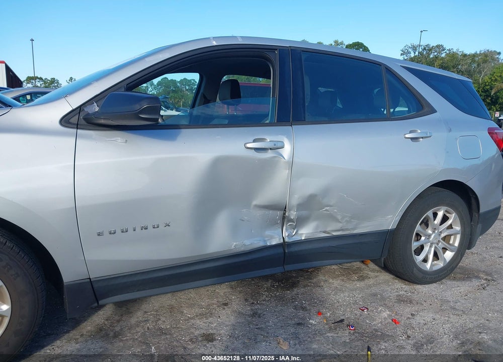 2018 CHEVROLET EQUINOX LS VIN: 2GNAXHEVXJ6195902