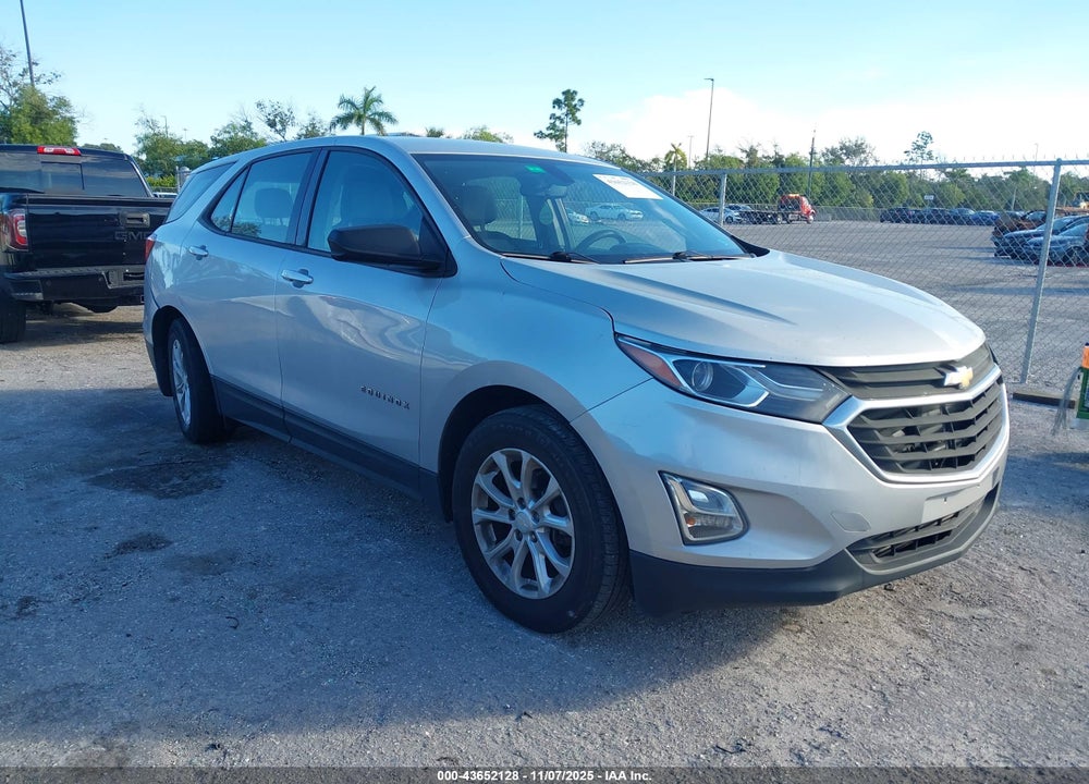 2018 CHEVROLET EQUINOX LS VIN: 2GNAXHEVXJ6195902