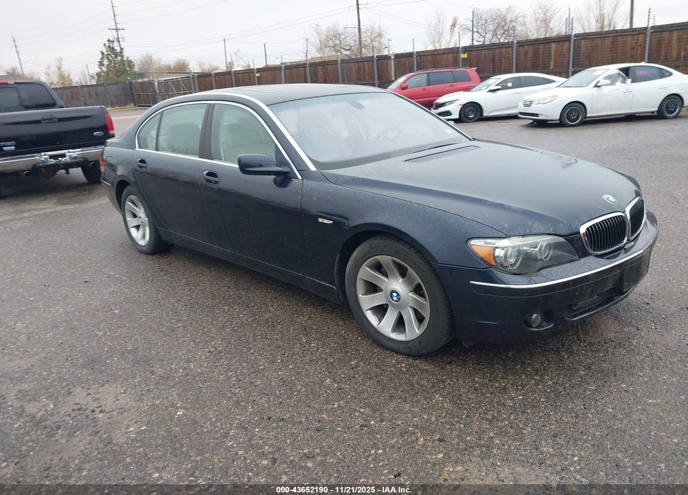 2006 BMW 750LI VIN: WBAHN83516DT31842