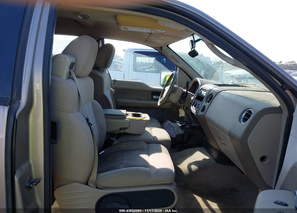 2006 FORD F-150 STX/XL/XLT VIN: 1FTRX12W76KC37124